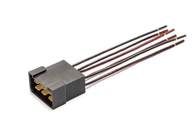 CARGEN AX37402 разъем 1/02504/80 межжгутовой 6-ти контактный штыревой серии 6.3, с проводами 1,0 мм 